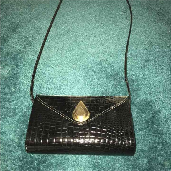 Handbags - Black Shoulder Bag